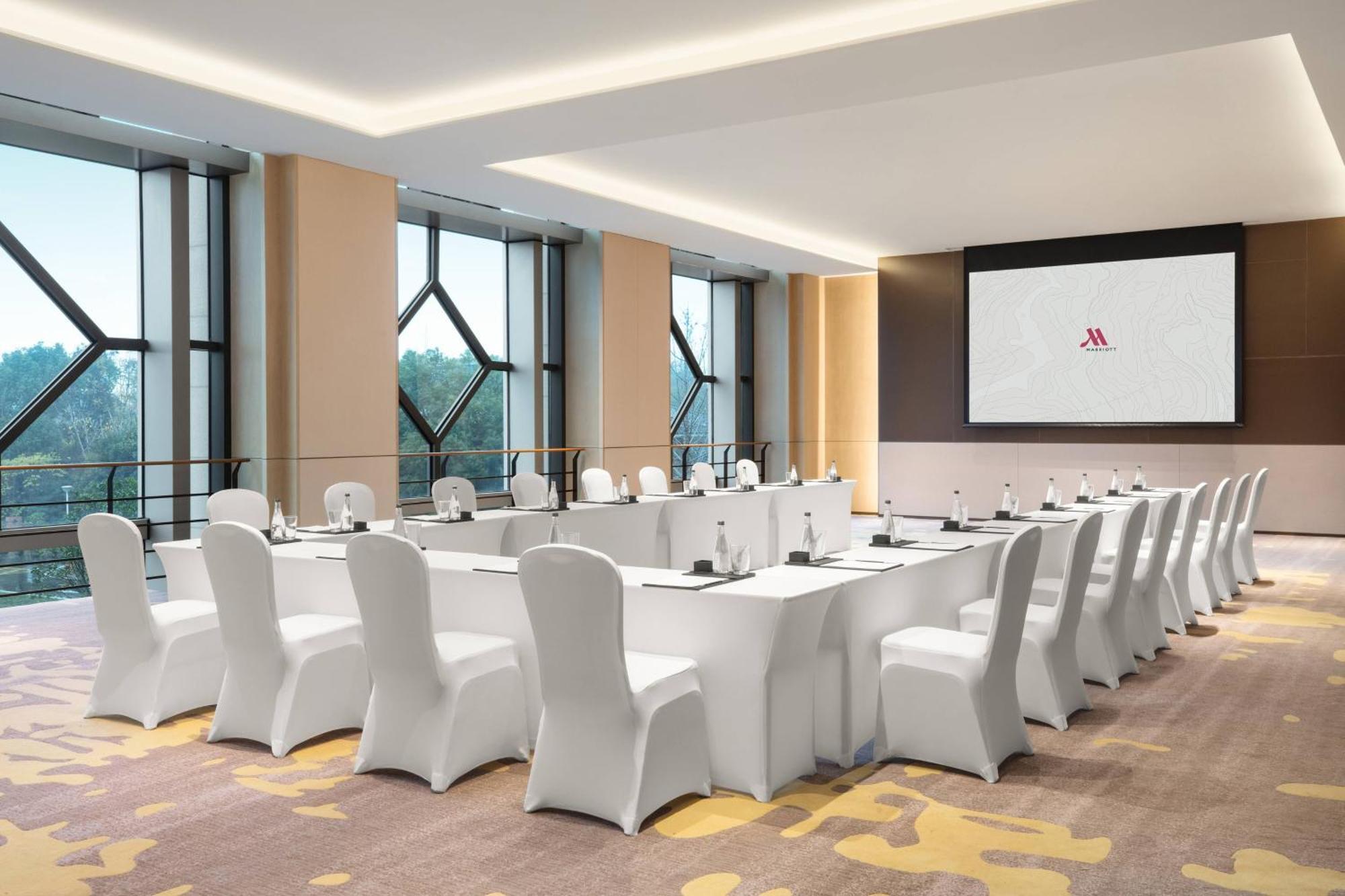 Wuxi Marriott Hotel Lihu Lake Bagian luar foto