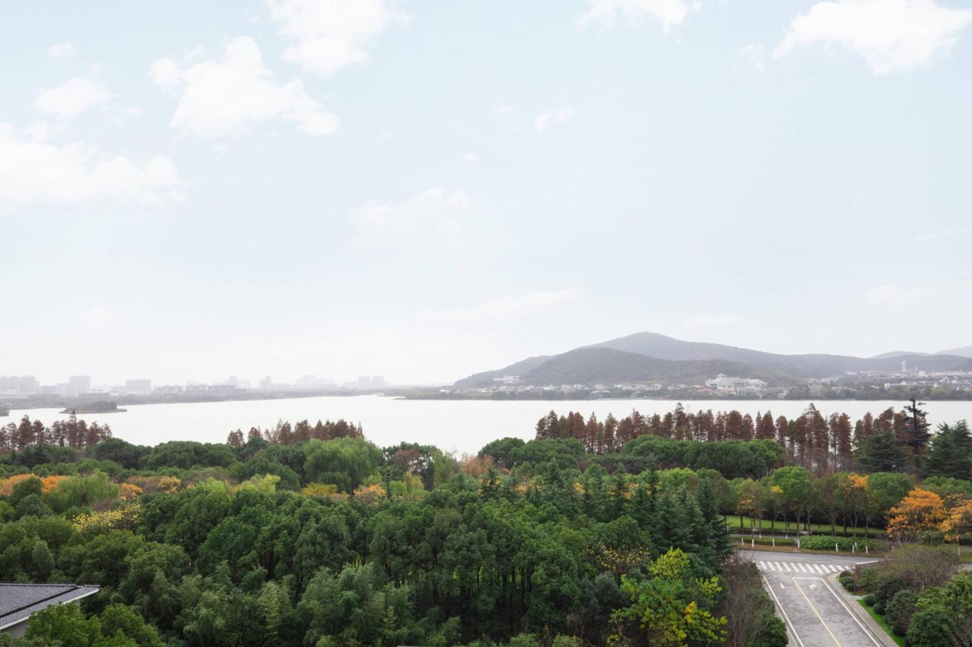 Wuxi Marriott Hotel Lihu Lake Bagian luar foto